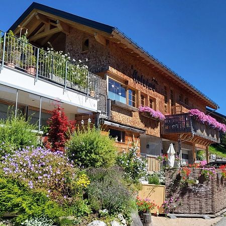 Damuelser Holzhus Apartamento Exterior foto